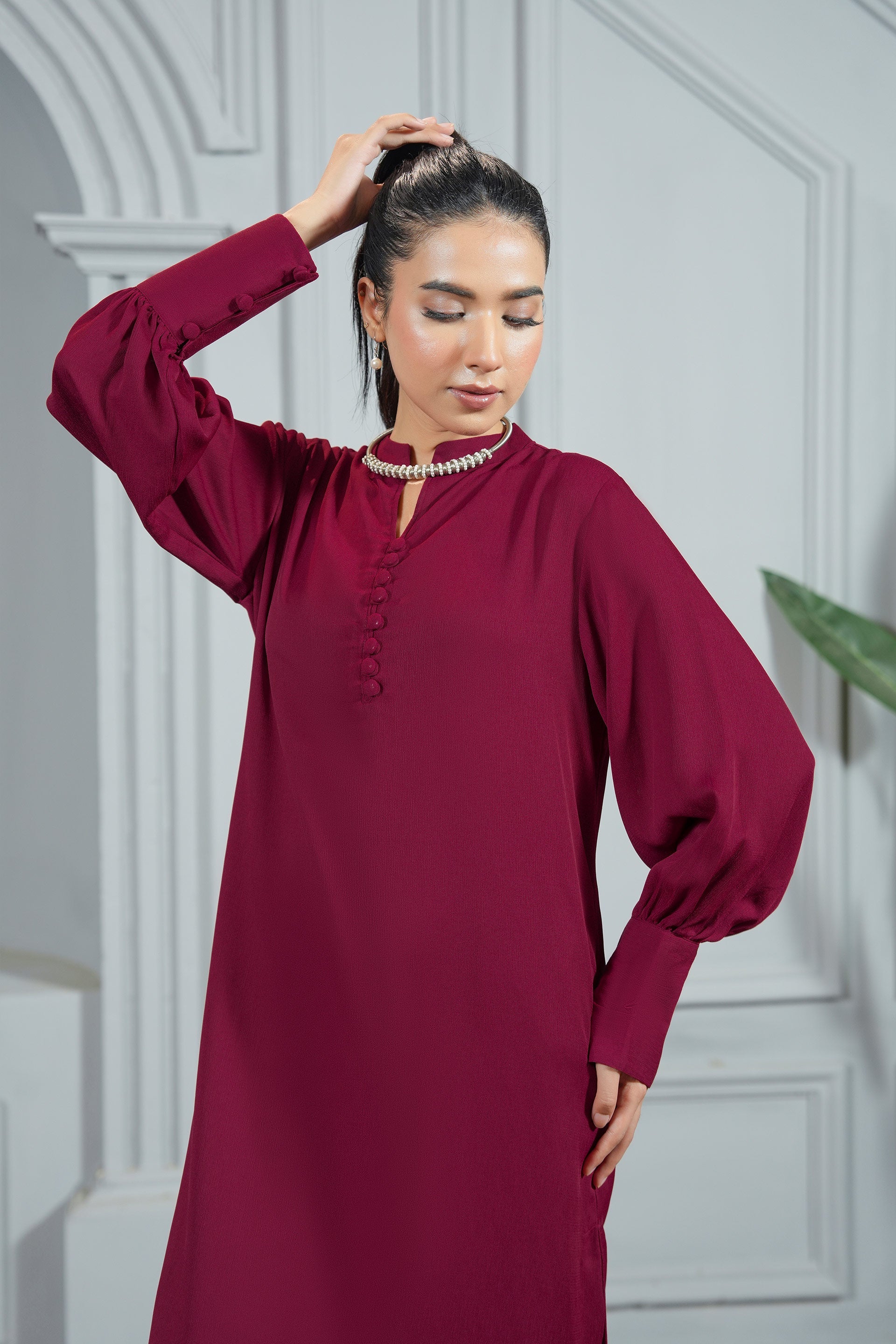 MAROON ROYAL