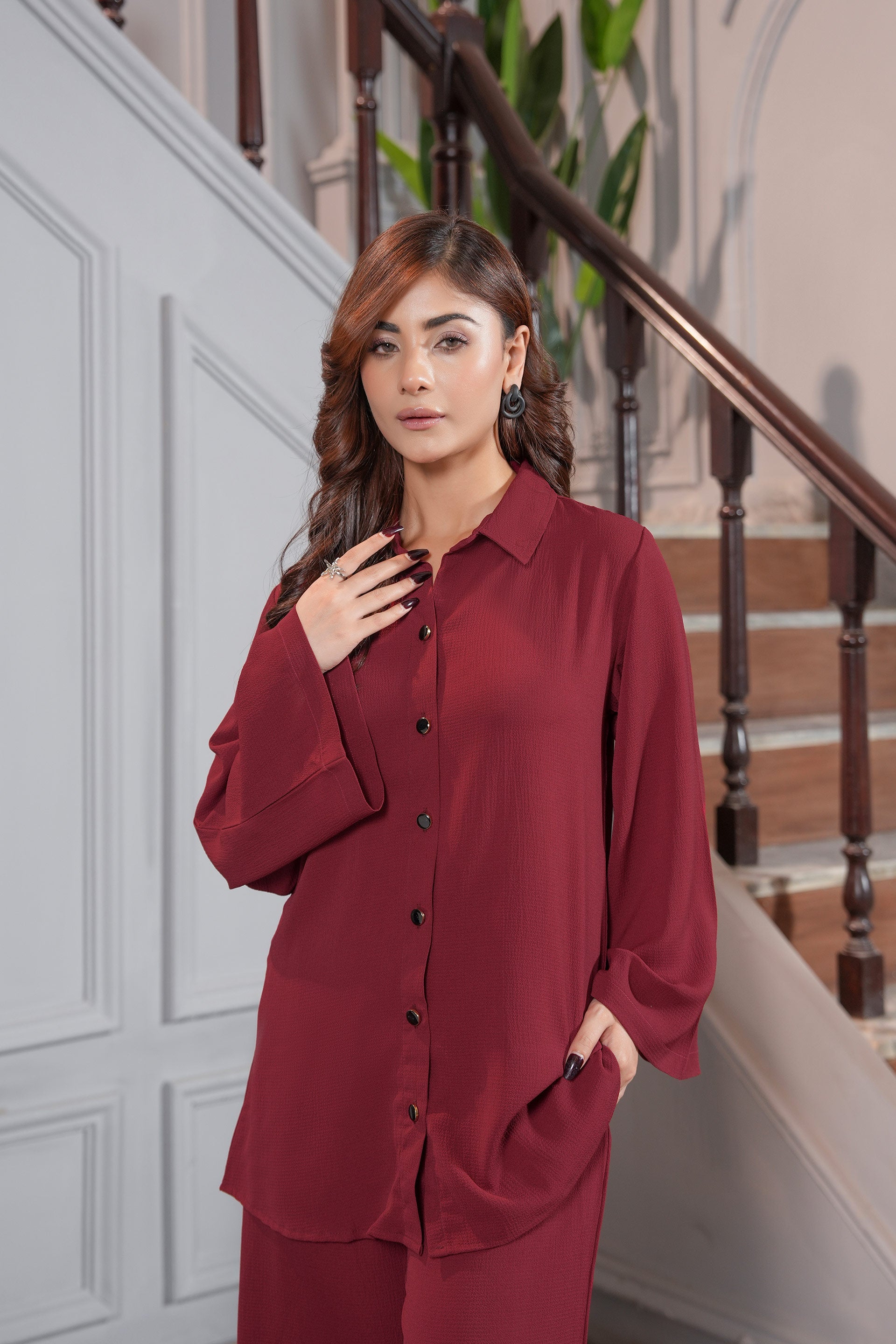 MEHROON ROYAL ELEGANCE