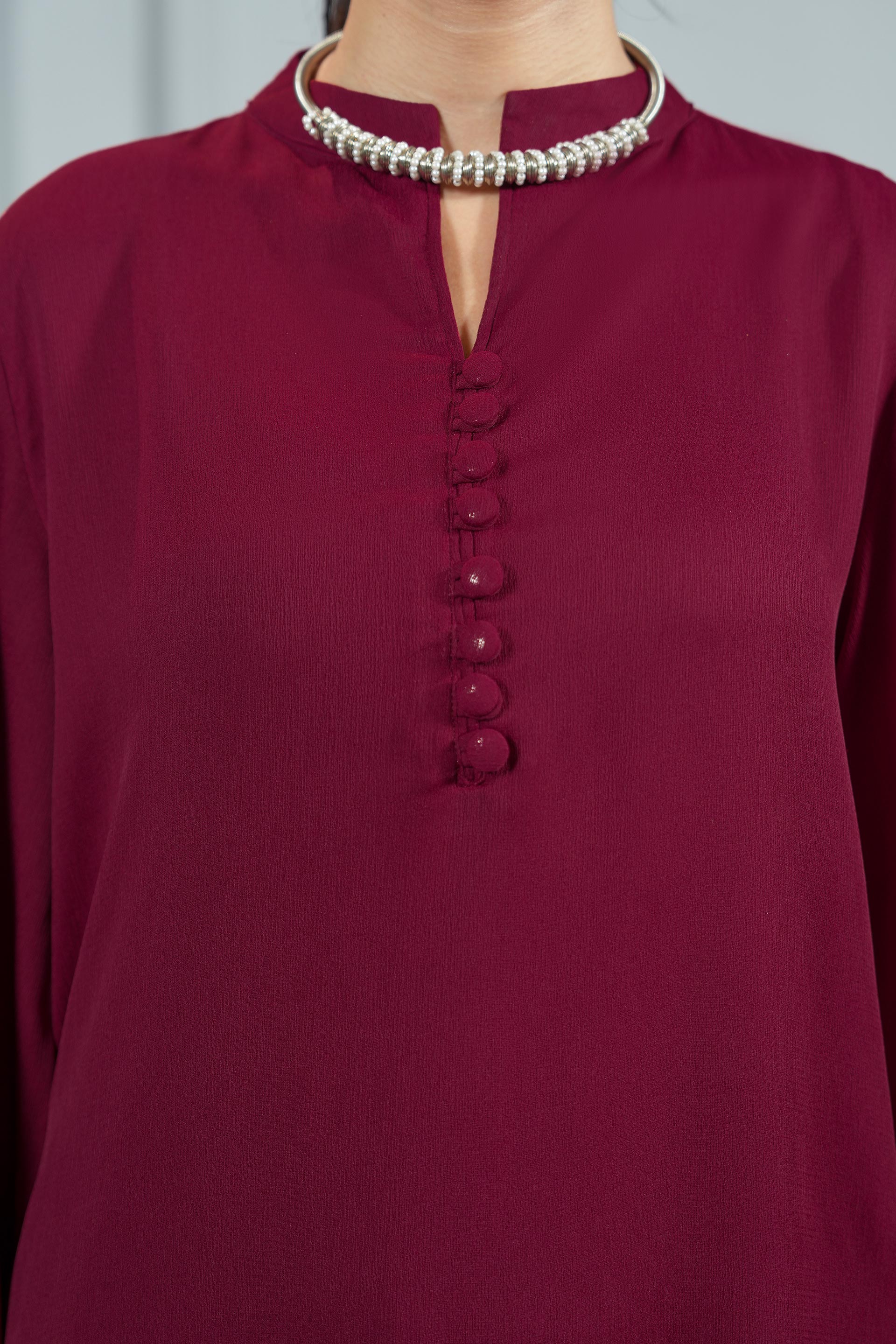 MAROON ROYAL