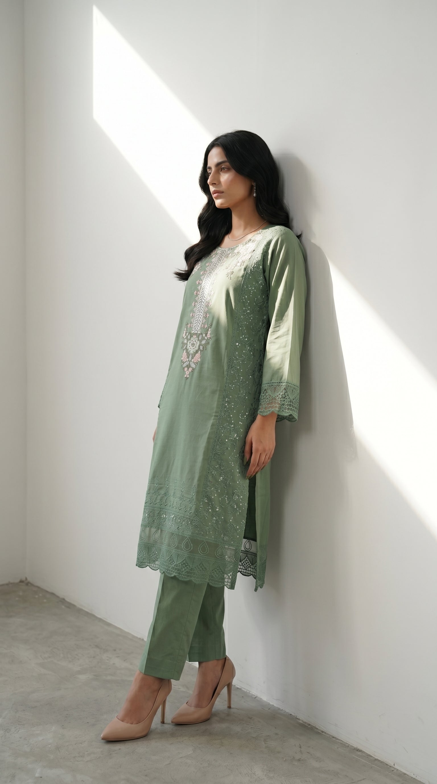 2pc summer embroidered suit - Farah